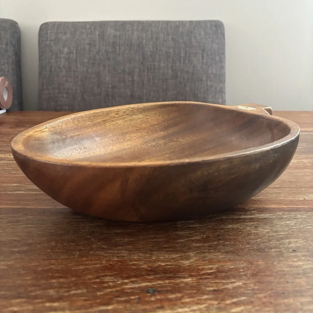 Vintage Hand Carved Nipa Hut Monkey Pod Wood Acorn Shape Bowl Dish Philippines